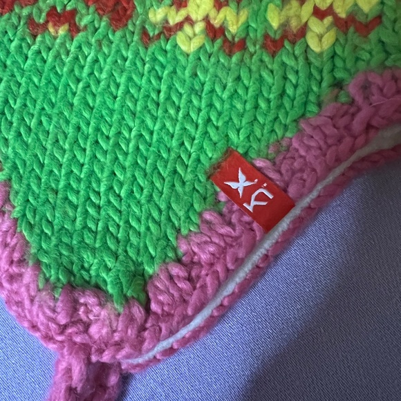 KARI TRAA  TOQUE Pink&Green Set of 2 - Picture 2 of 5